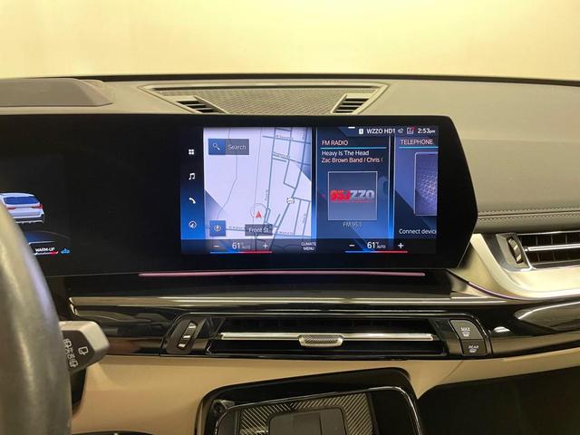 Photo of 2023 MINERAL WHITE BMW X1