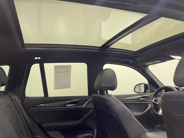 Photo of 2021 Black Sapphire Metallic BMW X3