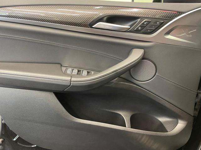 Photo of 2021 Black Sapphire Metallic BMW X3