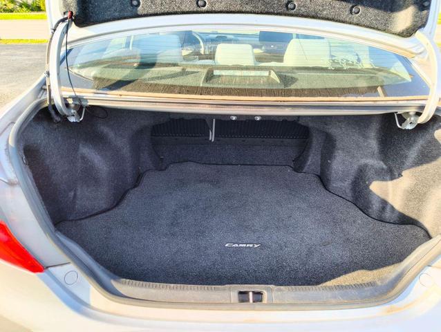 Photo of 2012 Classic Silver Metallic Toyota Camry
