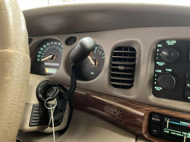 Photo of 2000  Buick LeSabre
