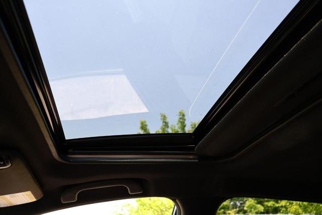 Photo of 2025 Magnetite Gray Metallic Subaru Crosstrek