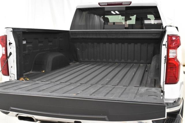 Photo of 2019 WHITE Chevrolet Silverado 1500