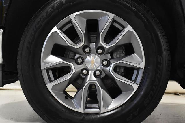 Photo of 2023 Black Chevrolet Silverado 1500