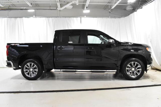 Photo of 2023 Black Chevrolet Silverado 1500
