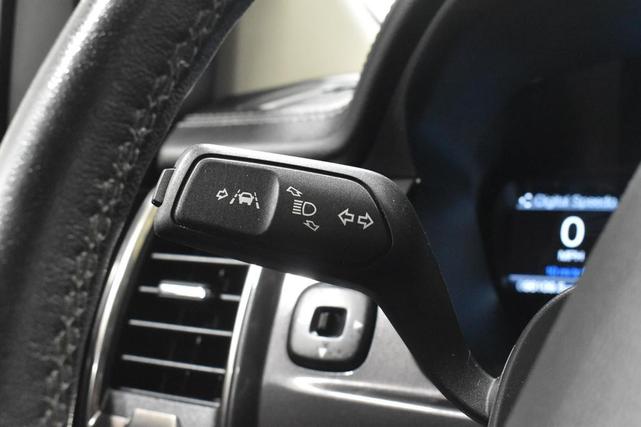 Photo of 2019 Magnetic Metallic Ford Ranger