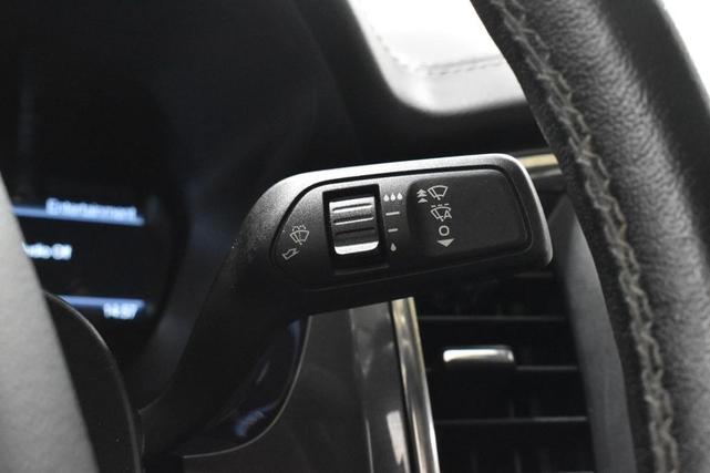 Photo of 2019 Magnetic Metallic Ford Ranger