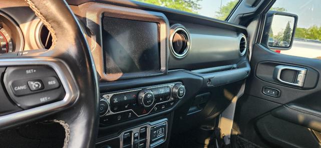 Photo of 2020 Billet Silver Metallic Jeep Gladiator