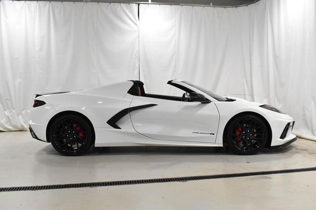 Photo of 2024 Arctic White Chevrolet Corvette