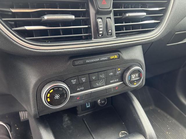 Photo of 2020 Dark Persian Green Metallic Ford Escape
