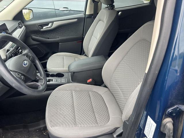 Photo of 2020 Dark Persian Green Metallic Ford Escape