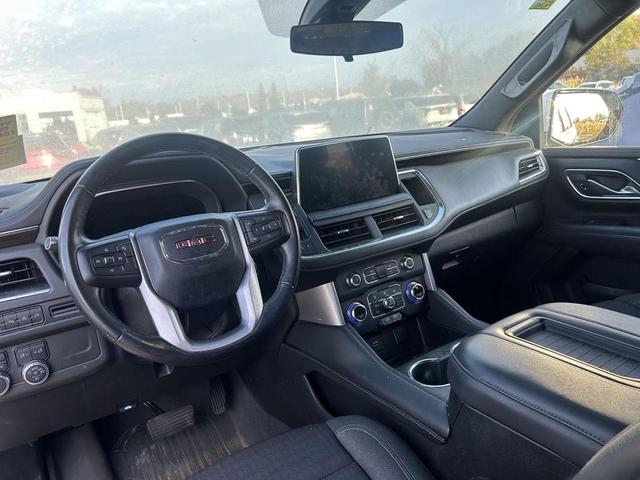 Photo of 2022 Summit White GMC Yukon
