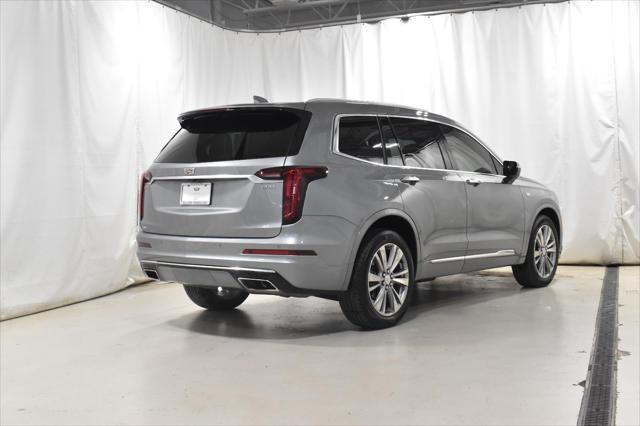 Photo of 2023 Argent Silver Metallic Cadillac XT6