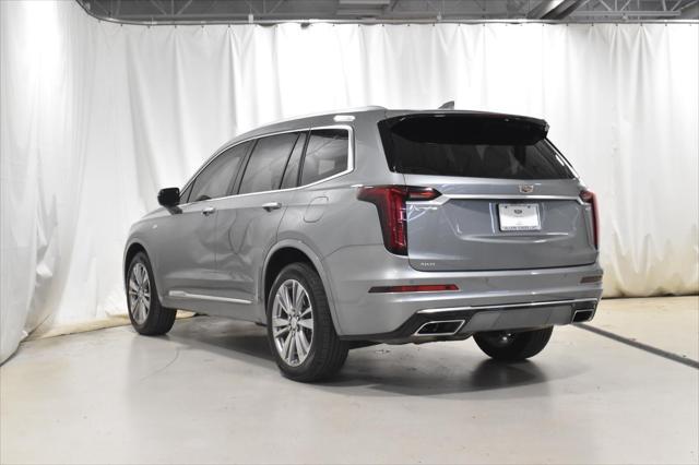 Photo of 2023 Argent Silver Metallic Cadillac XT6