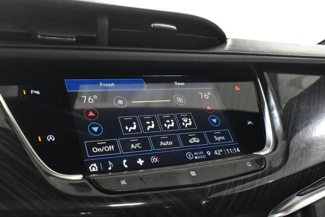 Photo of 2021 Crystal White Tricoat Cadillac XT6