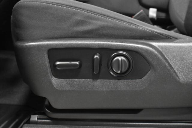 Photo of 2021 Black Chevrolet Silverado 1500