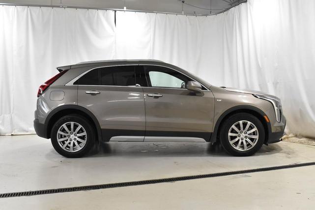 Photo of 2020 Silver Dusk Metallic Cadillac XT4