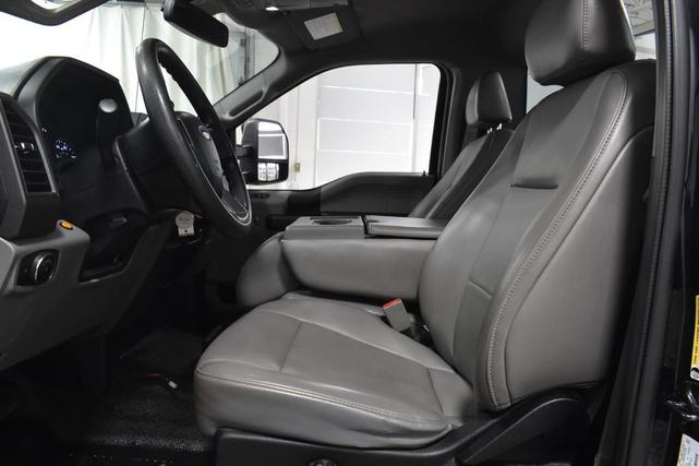 Photo of 2019 Agate Black Metallic Ford F-250