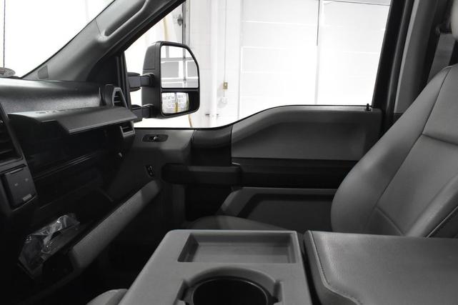 Photo of 2019 Agate Black Metallic Ford F-250