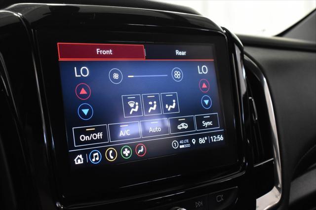 Photo of 2023 Mosaic Black Metallic Chevrolet Traverse