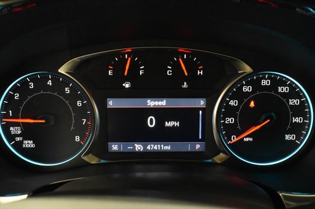 Photo of 2023 Mosaic Black Metallic Chevrolet Traverse