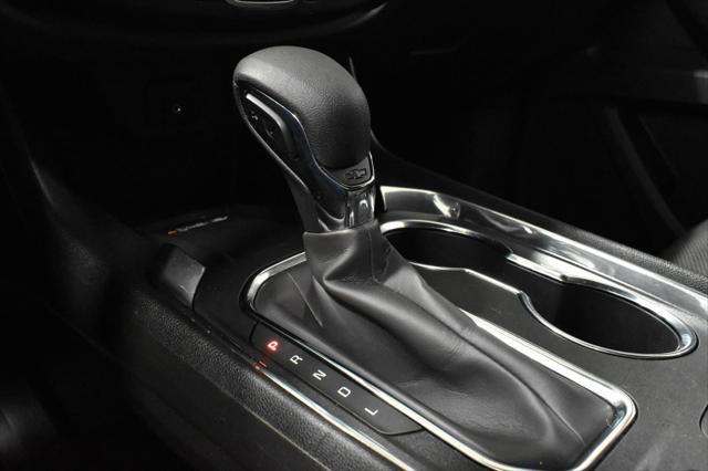 Photo of 2023 Mosaic Black Metallic Chevrolet Traverse