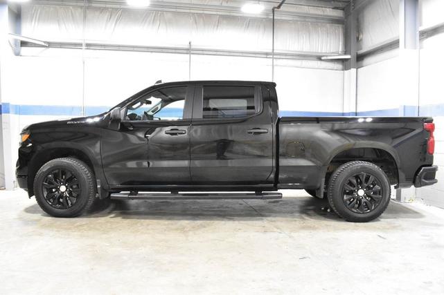 Photo of 2023 Black Chevrolet Silverado 1500
