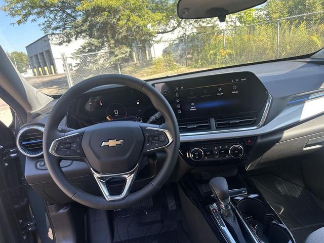 Photo of 2025 Cypress Gray Chevrolet Trax