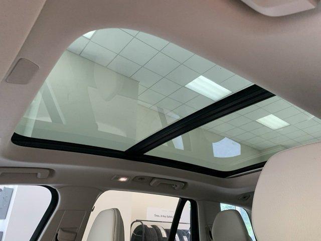 Photo of 2024 Bright Volvo XC90
