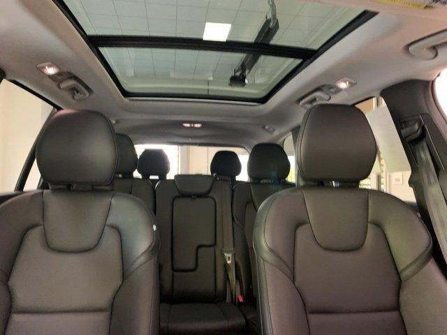 Photo of 2024 Denim Blue Metallic Volvo XC90