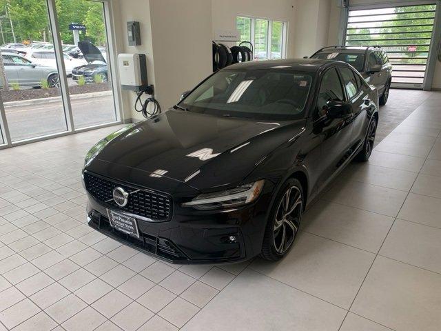 2025 Volvo S60