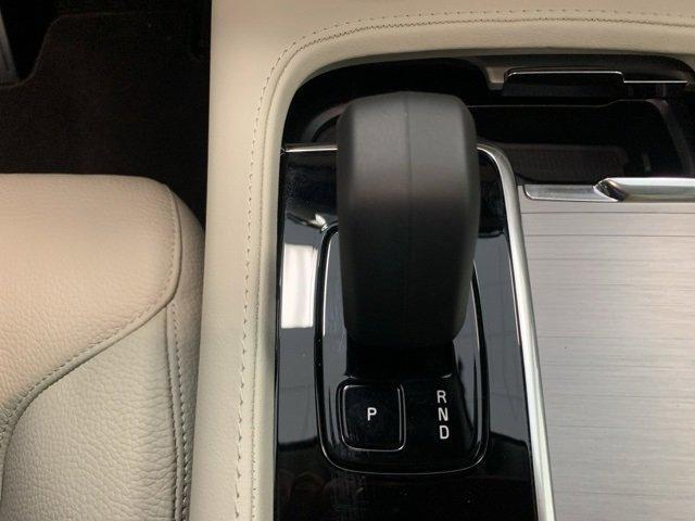 Photo of 2024 Bright Volvo XC90