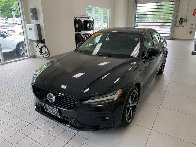 2025 Volvo S60
