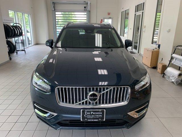 Photo of 2024 Denim Blue Metallic Volvo XC90 Recharge Plug-In Hybrid