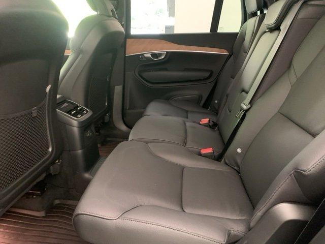 Photo of 2024 Denim Blue Metallic Volvo XC90 Recharge Plug-In Hybrid