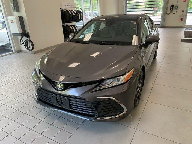 Photo of 2022 Predawn Gray Mica Toyota Camry