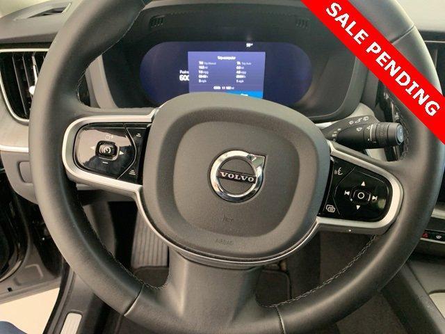 Photo of 2025 Onyx Black Metallic Volvo XC60