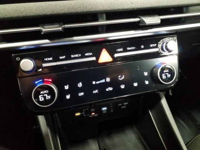 Photo of 2025 Phantom Black Hyundai SANTA CRUZ