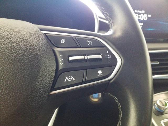 Photo of 2023 Shimmering Silver Pearl Hyundai SANTA FE