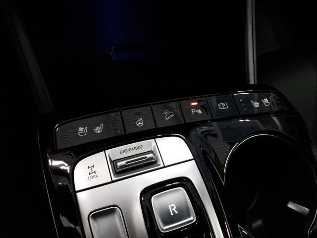 Photo of 2024 Black Pearl Hyundai TUCSON Hybrid