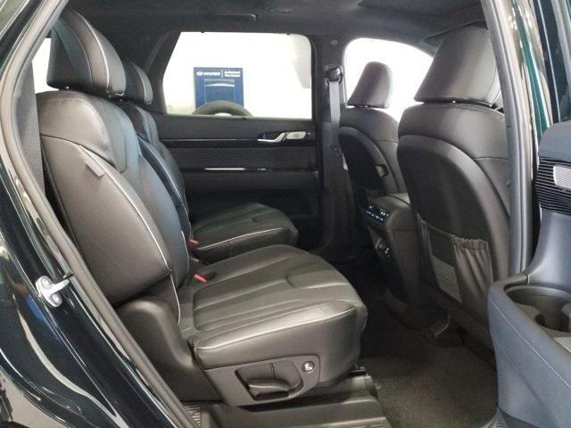 Photo of 2025 Robust Emerald Hyundai PALISADE