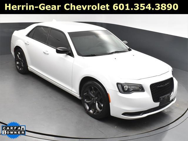 2023 Chrysler 300