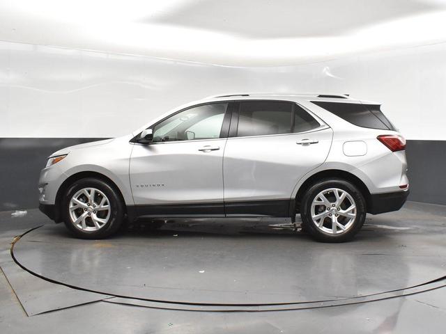 Photo of 2020 Silver Ice Metallic Chevrolet Equinox