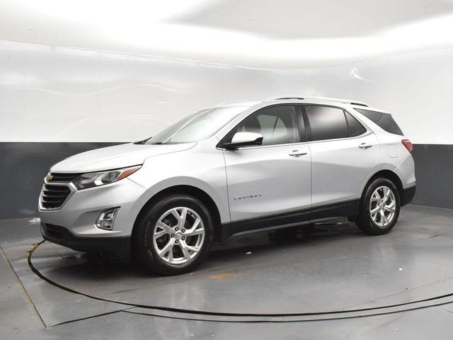 Photo of 2020 Silver Ice Metallic Chevrolet Equinox