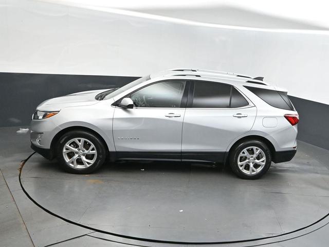 Photo of 2020 Silver Ice Metallic Chevrolet Equinox
