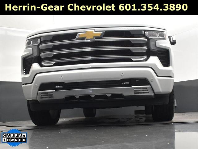 Photo of 2024 Iridescent Pearl Tricoat Chevrolet Silverado 1500