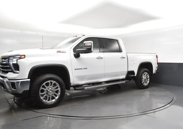 Photo of 2025 Summit White Chevrolet Silverado 2500