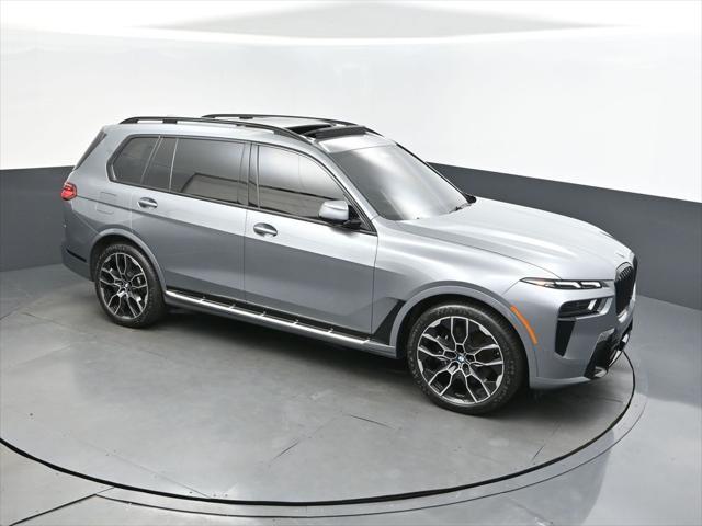 2023 BMW X7