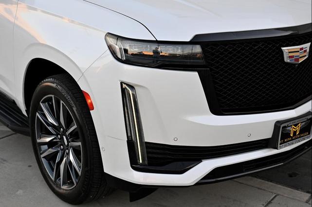 Photo of 2021 Crystal White Pearl Cadillac Escalade