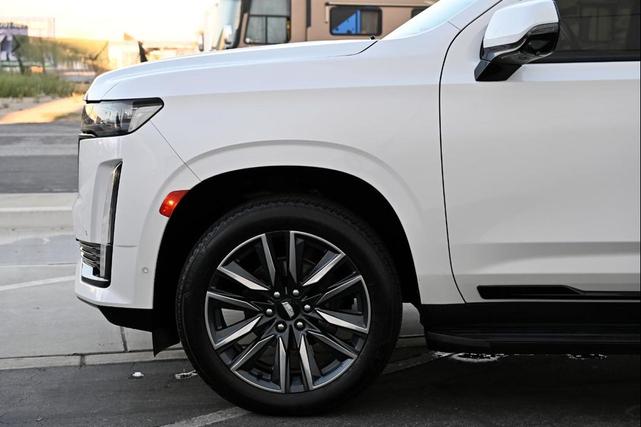 Photo of 2021 Crystal White Pearl Cadillac Escalade